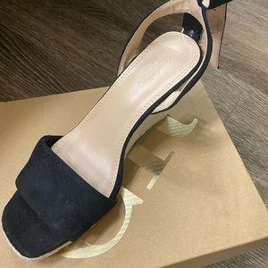 Beautiful summery wedge